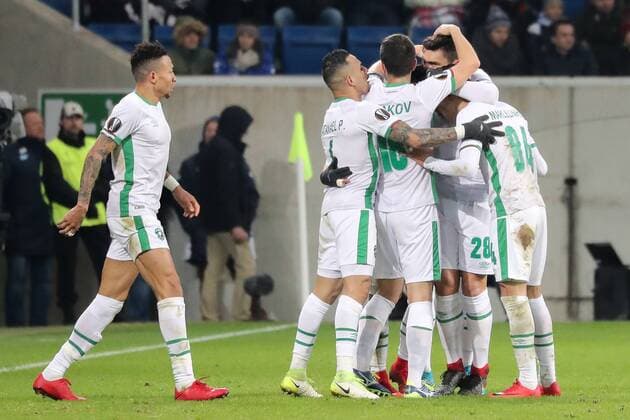 PFK Ludogorez Razgrad players cheer for the goal 1 1 Jubilee Torjubel Goalkeeping celebrate the goal goal celebration Cheering over the goal optimistic Action Action Football UEFA Europa League TSG 1899 Hoffenheim PFK Ludogorez Razgrad 1945 xozx