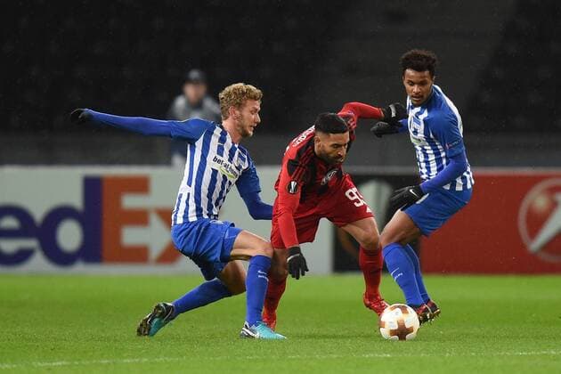 Soccer Men Season 2017 2018 UEFA Europa League Group J 6 Gameday Berlin Hertha BSC Östersunds FK Fabian Lustenberger No 28 Hertha BSC Saman Ghoddos No 93 Östersunds FK Valentino Lazaro No 20 Hertha BSC 07 12 17 Copyright: xMichaelxHundtx xMatthiasxKochx