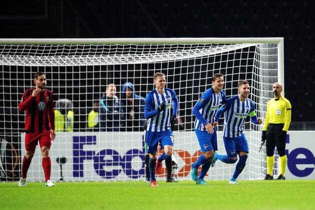 171207 Hertha Berlins Peter Pekarik commends 1-1 painted during the football match in the Europa League between Hertha Berlin and Östersund on December 7, 2017 in Berlin  Copyright: PETTERxARVIDSON BB171207PA078