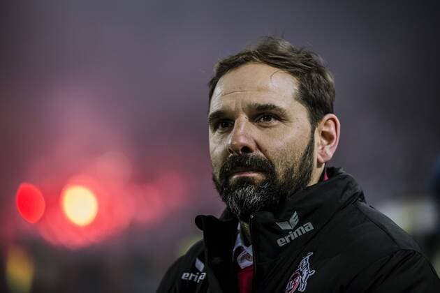 FuÃŸball, EL, Roter Stern Belgrad - 1. FC KÃ¶ln 7th December 2017, Rajko Mitic Stadium, Belgrade, Serbia, UEFA Europa League football, Red Star Belgrade versus FC Cologne; Head Coach Stefan Ruthenbeck of FC Kaln looks on before the match  ActionPlus11959821