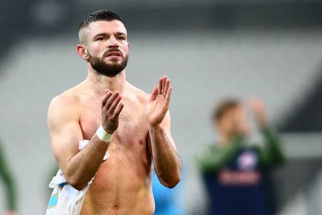 SOCCER - EL, Marseille vs RBS MARSEILLE,FRANCE,07.DEC.17 - SOCCER - UEFA Europa League, Olympique de Marseille vs Red Bull Salzburg. Image shows Valon Berisha (RBS). GEPAxpictures xFelixxRoittner