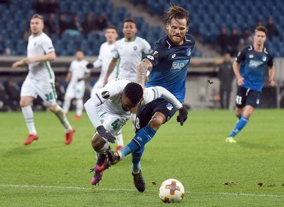 07 12 2017 xhbx Football Europe League TSG 1899 Hoffenheim Razgrad emspor v Cicinho Ludogorets Razgrad Eugen Polanski TSG 1899 Hoffenheim Sinsheim
