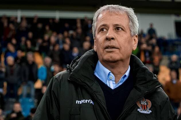 coach Lucien Favre of OGC Nice during the UEFA Europa League group K match between Vitesse Arnhem and OGC Nice at Gelredome on December 07, 2017 in Arnhem, The Netherlands UEFA Europa League 2017 2018 xVIxVIxImagesx xRonaldxBonestrooxIVx 9510394