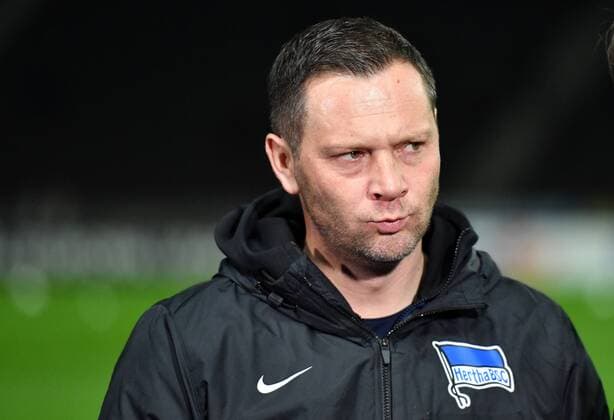 Pal Dardai Manager Hertha BSC vor dem Spiel Hertha BSC Berlin Ostersunds FK Europa League Group Stage Rückspiel Soccer Soccer Soccer Men Men Maenner Germany Germany Berlin 7 12 2017 Olympiastadion