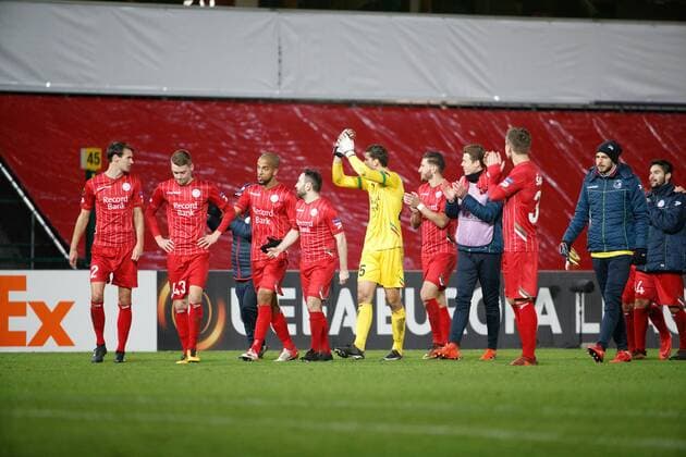 Essevee s players celebrate after winning a soccer game between Belgian club SV Zulte Waregem and Italian club Societa Sportiva Lazio, the sixth and last match of the group stage (Group K) of the UEFA Europa League competition, Thursday 07 December 2017 in Waregem. KURTxDESPLENTER  x05215285x