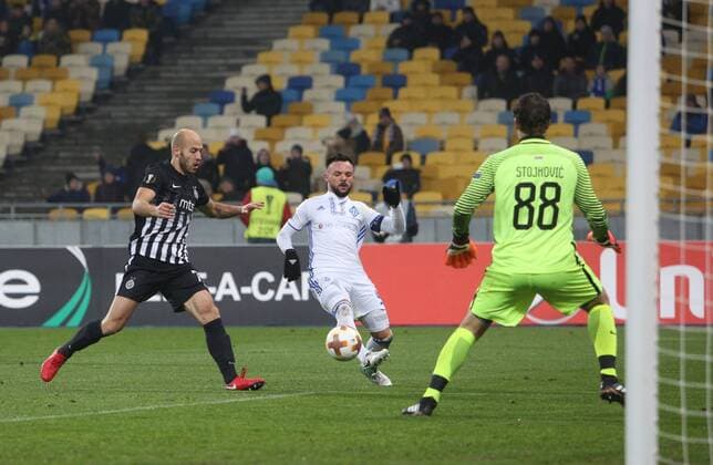 December 7, 2017 - Kiev, Ukraine - Dynamo s Moroziuk, Nemanja Miletic and Miletich during the UEFA Europa League group stage football match between Dynamo Kyiv and FK Partizan in Kiev on December 7, 2017. Dinamo Kiev v Partizan - UEFA Europa League  - ZUMAn230 20171207_zaa_n230_602 Copyright: xSergiixKharchenkox