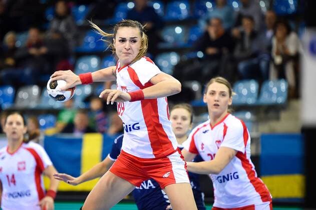 Handball, WM Damen, Argentinien - Polen 2017.12.08 Bietigheim-Bissingen Pilka reczna Mistrzostwa Swiata w pilce recznej kobiet Argentyna - Polska N z Kinga Achruk Foto Lukasz Laskowski PressFocus NEWSPIX.PL 2017.12.08 Bietigheim-Bissingen IHF Women s Handball World Championship WM Weltmeisterschaft Argentina v Poland Kinga Achruk Credit: Lukasz Laskowski PressFocus --- Newspix.pl  20171208_LUK_006