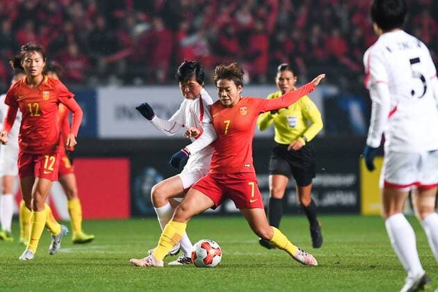 CHIBA, JAPAN - DECEMBER 08: Wang Shuang 7 of China drives the ball during the EAFF E-1 Women s Football Championship between China and North Korea at Fukuda Denshi Arena on December 8, 2017 in Chiba, Japan.  Copyright: xVCGx CFP111140215069 