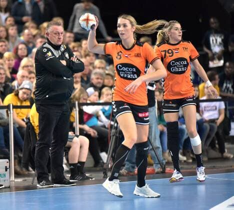 National coach Michael Biegler at the game Germany GER vs Netherlands NED Handball Women Preliminary Round IHF World Cup Leipzig 08 12 2017 Leipzig Copyright: xModlax Eibner-Pressefotox EP_cma