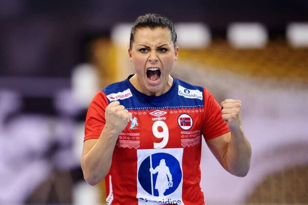 171208 Norways Nora Mork celebrates the match between Norway and Sweden during the World Cups World Cup on December 8, 2017 in Bietigheim Bissingen  Copyright: CARLxSANDIN BB171208CS032