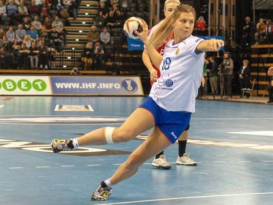 GER IHF World Cup 2017 Denmark vs Russia RUS 08 12 2017 EWE Arena Oldenburg Germany 23 IHF World Championship 2017 Women first round Group C Denmark vs Russia in picture Daria SAMOKHINA RUS 18 Nordphotox xRojahn nph00300