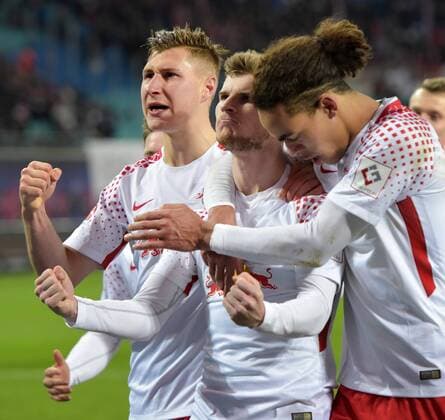 Willi Orban RB 4 Yussuf Poulsen RB 9 and Goal Scorer Timo Werner RB 11 after 2 1 Goal of the Game RasenBallsport Leipzig RB vs FSV Mainz 05 Soccer 1 Liga 09 12 2017 Leipzig Copyright: xModla Eibner-Pressefotox ep_cma