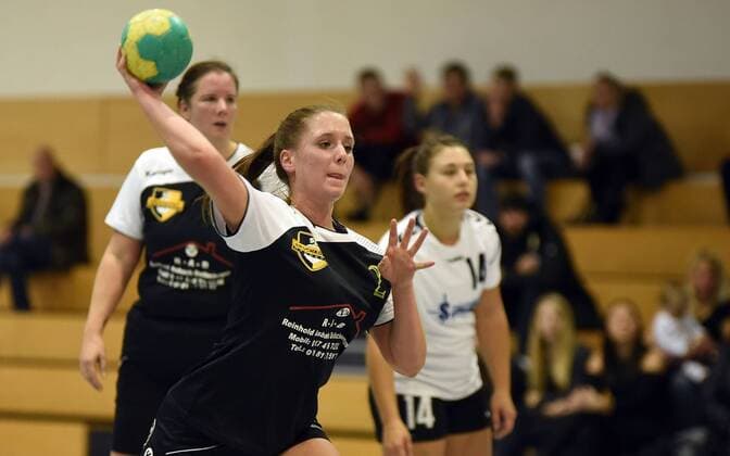 09 12 2017 xpsx Handball Women District Oberliga SG Bruchköbel II HSG Dietzenbach v Annalena Müller Bruchköbel Bruchköbel Hessen Germany