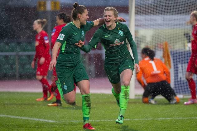 v left Giovanna Hoffmann SV Werder Bremen 17 and Torschützin Verena Volkmer SV Werder Bremen 16 with goal celebrations Jubel Freude über die Goal to the 2 0 Soccer Allianz Women Bundesliga SV Werder Bremen 1 FC Köln xobx