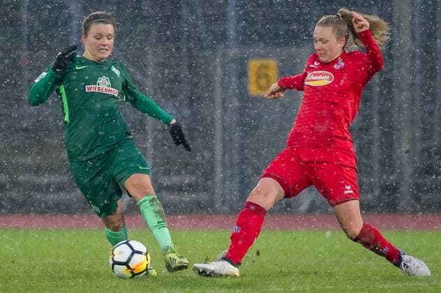 Janine Angrick SV Werder Bremen 8 in duel with Kristina Hild 1 FC Köln 27 Soccer Allianz Women Bundesliga SV Werder Bremen 1 FC Köln xobx