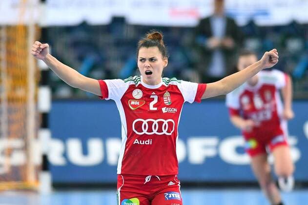 Handball, WM, Damen, Ungarn - Frankreich 2017.12.10 Lipsk Pilka Reczna Mistrzostwa Swiata Niemcy 2017 Wegry - Francja N z Szandra Szoelosi Zacsik radosc Foto Pawel Andrachiewicz PressFocus 2017.12.10 Lipsk Handball 23rd Women s World Championship WM Weltmeisterschaft 2017 Hungary - France Szandra Szoelosi Zacsik radosc Credit: Pawel Andrachiewicz PressFocus NEWSPIX.PL --- Newspix.pl FRANCE OUT!  20171210_PF_PA782