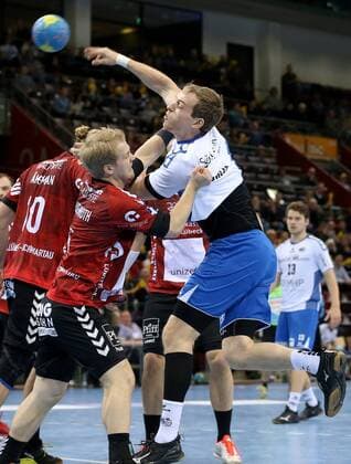 Ludwigsburg Handball 2 Bundesliga SG BBM Bietigheim vs VfL Lübeck Schwartau v 1 Julian Lauenroth Lübeck Patrick Rentschler BBM
