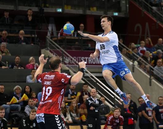 Ludwigsburg Handball 2 Bundesliga SG BBM Bietigheim vs VfL Lübeck Schwartau v Jan Schult Lübeck Max Emanuel SG