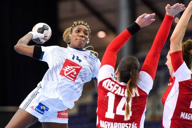 171210 Frances Kalidiatou Niakate in the finals finals between Hungary and France during the World Cup at 10 December 2017 in Leipzig  Copyright: CARLxSANDIN BB171210CS021