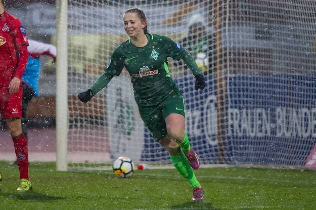 Nina Lührßen Luehrssen SV Werder Bremen 4 mit Torjubel Jubel Delighted Going to the - mark 0 3 0 Soccer Allianz Women Bundesliga SV Werder Bremen 1 FC Köln xobx