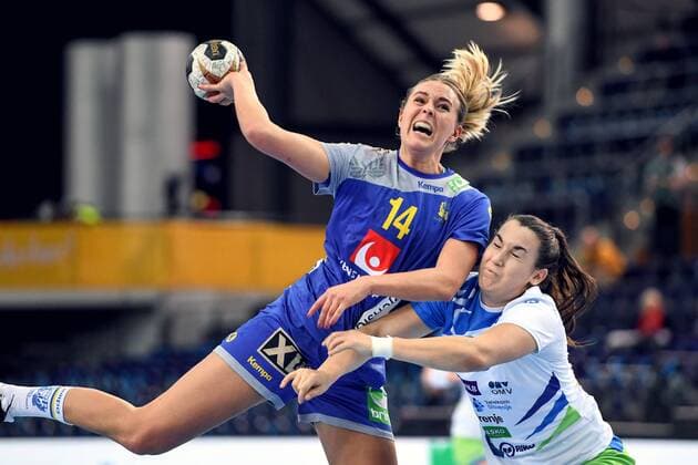171210 Swedens Johanna Westberg during the finals final between Sweden and Slovenia during the World Cups Handball on December 10, 2017 in Leipzig  Copyright: CARLxSANDIN BB171210CS068