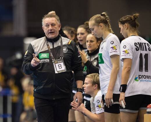 Head Coach Michael Biegler GER Nadja Mansson 21 GER and Xenia Smits 11 GER Round of 16 Germany Denmark in Magdeburg on 10 12 2017 Handball 23 Women Handball World Cup in Germany 2017