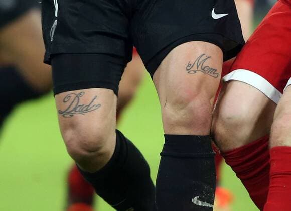 Soccer European Cup Champions League Season 2017 2018 Men 05 12 2017 Preliminary Round Group Stage 6 Gameday FC Bayern Munich Paris St Germain 3 1 Tatto Tattoo by Marco Verratti Paris St Germain Mom and dad