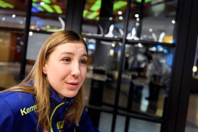 171211 Anna Lagerquist is interviewed at a press meeting with the Swedish national team at the World Cup on December 11, 2017 in Leipzig  Copyright: CARLxSANDIN BB171211CS019