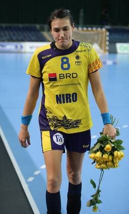 Romania Czech Republic Handball Women World Cup Leipzig 11 12 2017 Arena Leipzig World Cup 2017 Handball Women Round of 16 Romania ROU vs Czech Republic CZE 27 28 17 14 Pictured 3 times world handball player Cristina Georgiana NEAGU 8 Romania is disappointed after the defeat