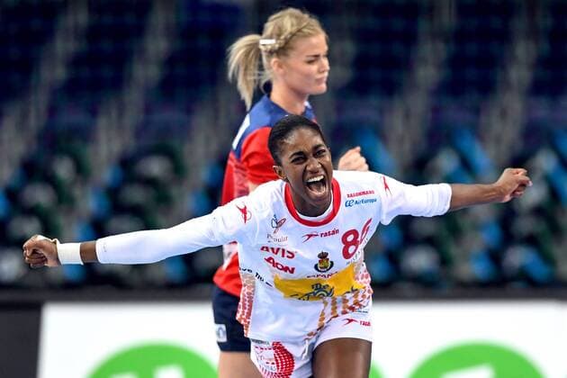 171211 Spains Alexandrina Cabral Barbosa celebrates the finals final between Spain and Norway during the World Cups Handball December 11, 2017 in Leipzig  Copyright: CARLxSANDIN BB171211CS066