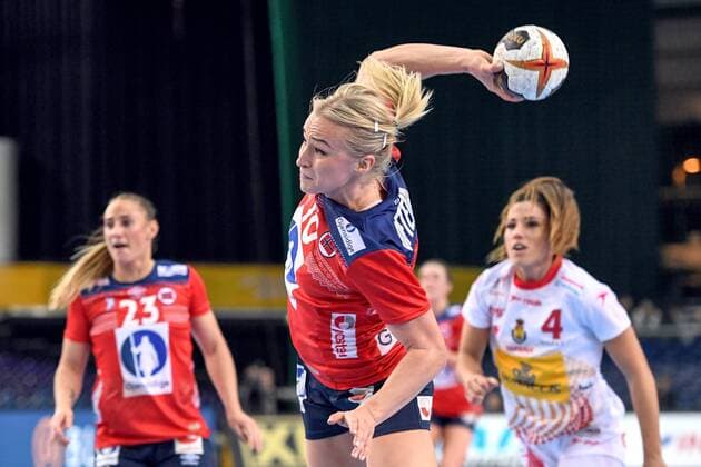 171211 Norways Stine Bredal Oftedal during the final final between Spain and Norway during the World Cups Handball December 11, 2017 in Leipzig  Copyright: CARLxSANDIN BB171211CS075