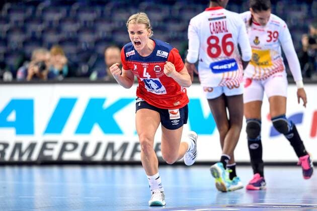 171211 Norways Veronica Egebakken Kristiansen celebrates the finals final between Spain and Norway during the World Cup on December 11, 2017 in Leipzig  Copyright: CARLxSANDIN BB171211CS096