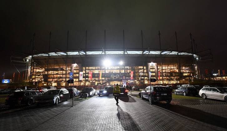 12 12 2017 xfux Football 1 Bundesliga Hamburger SV Eintracht Frankfurt emspor vl View Overview Volksparkstadion Hamburg Arena Stadium Stadium Football Stadium Night Light Dark Exterior Exterior Exterior Exterior Hamburg
