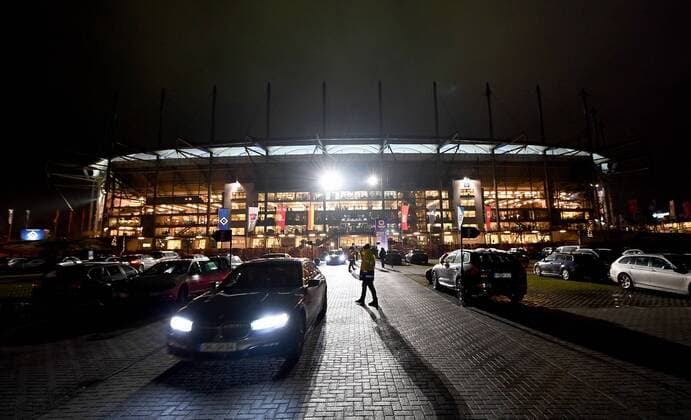 12 12 2017 xfux Football 1 Bundesliga Hamburger SV Eintracht Frankfurt emspor vl View Overview Volksparkstadion Hamburg Arena Stadium Stadium Football Stadium Night Light Dark Exterior Exterior Exterior Exterior Hamburg