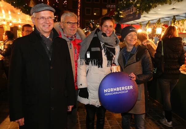 12 12 2017 Tennis WTA NÜRNBERGER Insurance Cup 2018 Press Conference Photo Conference Christmas GetTogether JüRa Dr Klemens Gsell Sports Mayor Nuremberg Dr Armin Zitzmann Chairman of the Board Nuremberg Sandra Reichel Tournament Director and Julia Görges WTA 14 Peter Söll NCP