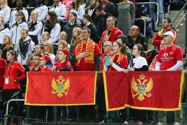 France Montenegro Handball Women World Cup Leipzig 12 12 2017 Arena Leipzig World Cup 2017 Handball Women quarter finals France FRA vs Montenegro MNE In the picture Montenegrin fans