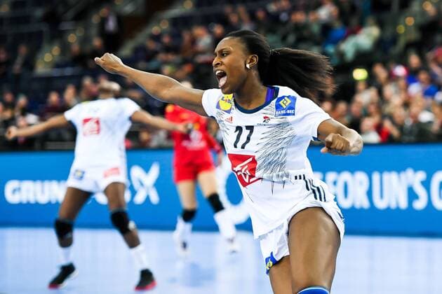 171212 Frances Siraba Dembele commends in the quarterfinals between France and Montenegro during the World Cups World Cup on December 12, 2017 in Leipzig  Copyright: CARLxSANDIN BB171212CS143