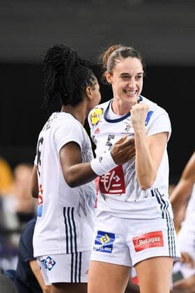 171212 Frances Camille Ayglon Surina celebrates the quarterfinals between France and Montenegro during the World Cups World Cup on December 12, 2017 in Leipzig  Copyright: CARLxSANDIN BB171212CS152