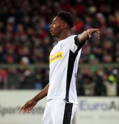 SC Freiburg Borussia Mönchengladbach Germany Freiburg 12 12 2017 Football Bundesliga Season 2017 2018 16 Round SC Freiburg Borussia Mönchengladbach Reece Oxford Borussia Mönchengladbach