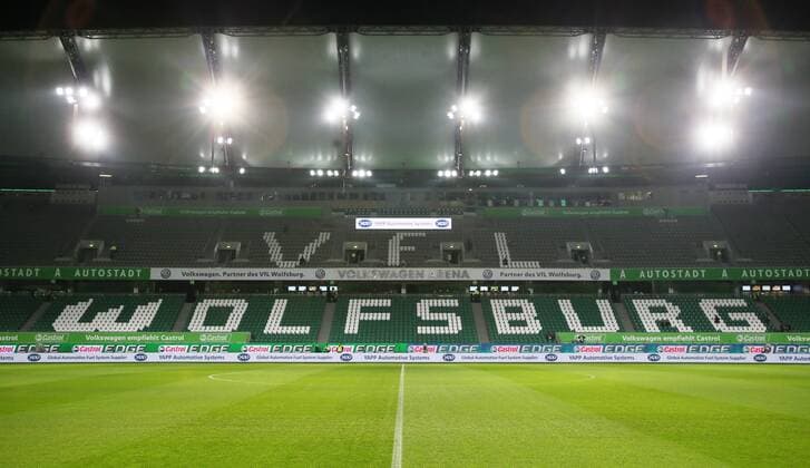 Wolfsburg RB Leipzig Soccer Bundesliga Wolfsburg 12 12 2017 Volkswagen Arena Soccer 1 Bundesliga 16 Gameday Vfl Wolfsburg vs RB Leipzig 1 1 1 0 The picture Stadiumansicht mit Vfl Wolfsburg Schriftzug