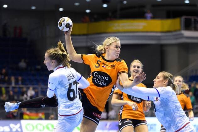 171213 Netherlands Jessy Kramer in the quarterfinals between the Netherlands and the Czech Republic during the World Cup on 13 December 2017 in Magdeburg  Copyright: CARLxSANDIN BB171213CS007