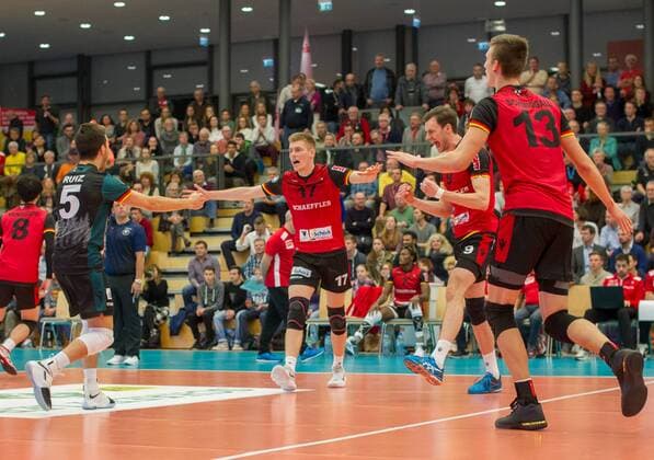 Jubilee Corbin BALSTER 17 BUE Volleyball Bisons BUEHL BUE TSV Herrsching HER DVV Cup Men Semi-Finals Season 2017 2018 on 13 12 2017 in Buehl G R O S S P O R T H A L L E Germany x20171213_103x