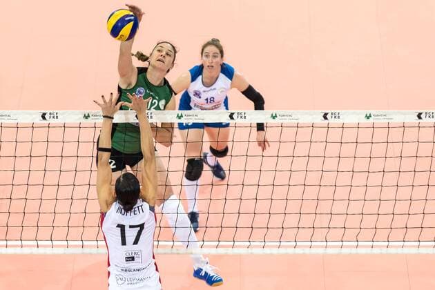 12 421 TS Volley DUEDINGEN vs Hapoel KFAR SABA CEV European Volleyball Cup Women 16th Finals 2 421 TS Volley DUEDINGEN vs Hapoel KFAR SABA CEV European Volleyball Cup Women 16th Finals WARMSHTEIN Anastasiia Hapoel Kfar Saba ISR 12 December 13 2017 in Friborg Salle Omnisport St Leonard Switzerland Photo Credit Ulf Schiller 2017 xUSx