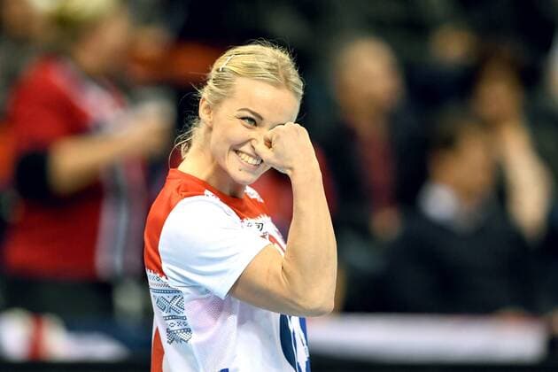 171215 Norways Stine Bredal Oftedal celebrates the semi-finals between the Netherlands and Norway during the World Cups World Cup on December 15, 2017 in Hamburg  Copyright: CARLxSANDIN BB171215CS032