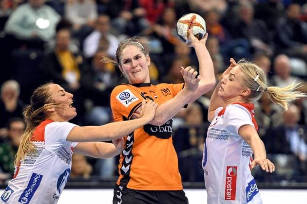 171215 Norways Camilla Herrem and Stine Bredal Oftedal and the Netherlandss Jessy Kramer during the semi-finals between the Netherlands and Norway during the World Cups World Cup on December 15, 2017 in Hamburg  Copyright: CARLxSANDIN BB171215CS040