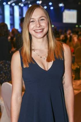 Felix Presentation NRW Sportsman of the Year 2017 Duesseldorf 15 12 2017 Athletics Star Gina Lueckenkemper at the Felix Awards NRW Sportsman of the Year 2017 on 15 12 2017 in the Mitsubishi Electric hall in Duesseldorf North Rhine-Westphalia xakx