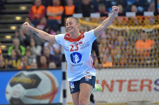 GER HBL 23 IHF Womens Handball World Cup Semifinals Netherlands vs Norway 15 12 17 Barcleycard Arena Hamburg GER HBL 23 IHF Womens Handball World Cup Semifinals Netherlands vs Norway pictured Camilla Herrem Norway 23 rejoices nordphotox xWitke nph00002