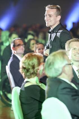 Felix Presentation NRW Sportsman of the Year 2017 Duesseldorf 15 12 2017 NRW Disability Athlete of the Year Johannes Floors TSV Bayer 04 Leverkusen at the Felix Awards NRW Sportsman of the Year 2017 on 15 12 2017 in the Mitsubishi Electric hall in Duesseldorf North Rhine-Westphalia xakx