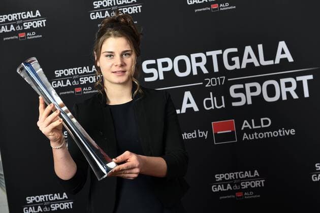 Cyclist Lotte Kopecky winner of most promising of the year, poses with her trophy during the gala evening for the man and woman of the year 2017 awards, Saturday 16 December 2017, in Brussels. JASPERxJACOBS  x05235368x