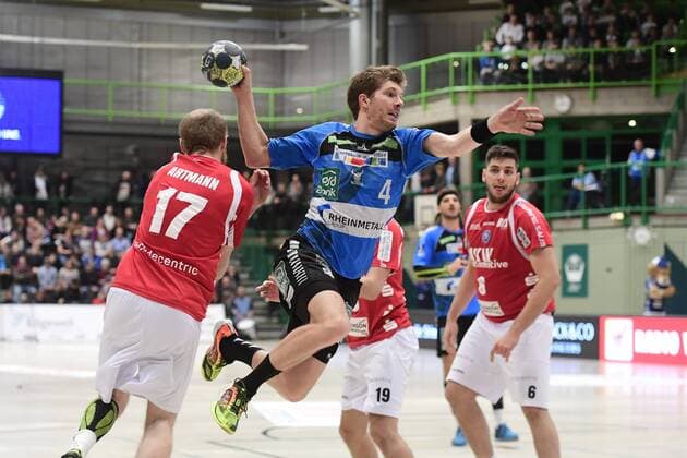 Handball 2 DKB 18 Gameday Bergischer HC vs Rhein Vikings on 16 12 2017 in the Uni Halle in Wuppertal Rhein Viking Christian Hosse Nr 4 prevail wd